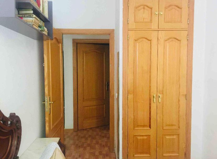 Acogedoras Habitaciones En Madrid Exterior photo